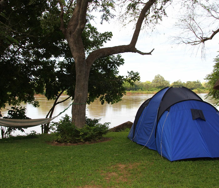 Croc-Valley-Lodge-Basic-Camping-River-side