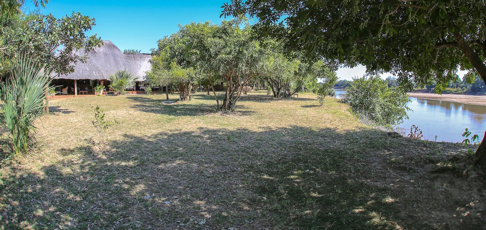 Thornicroft Lodge, South Luangwa National Park